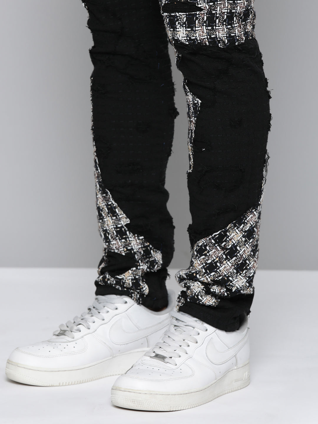 JET BLACK SKINNY JEAN WITH TWEED PATCHES