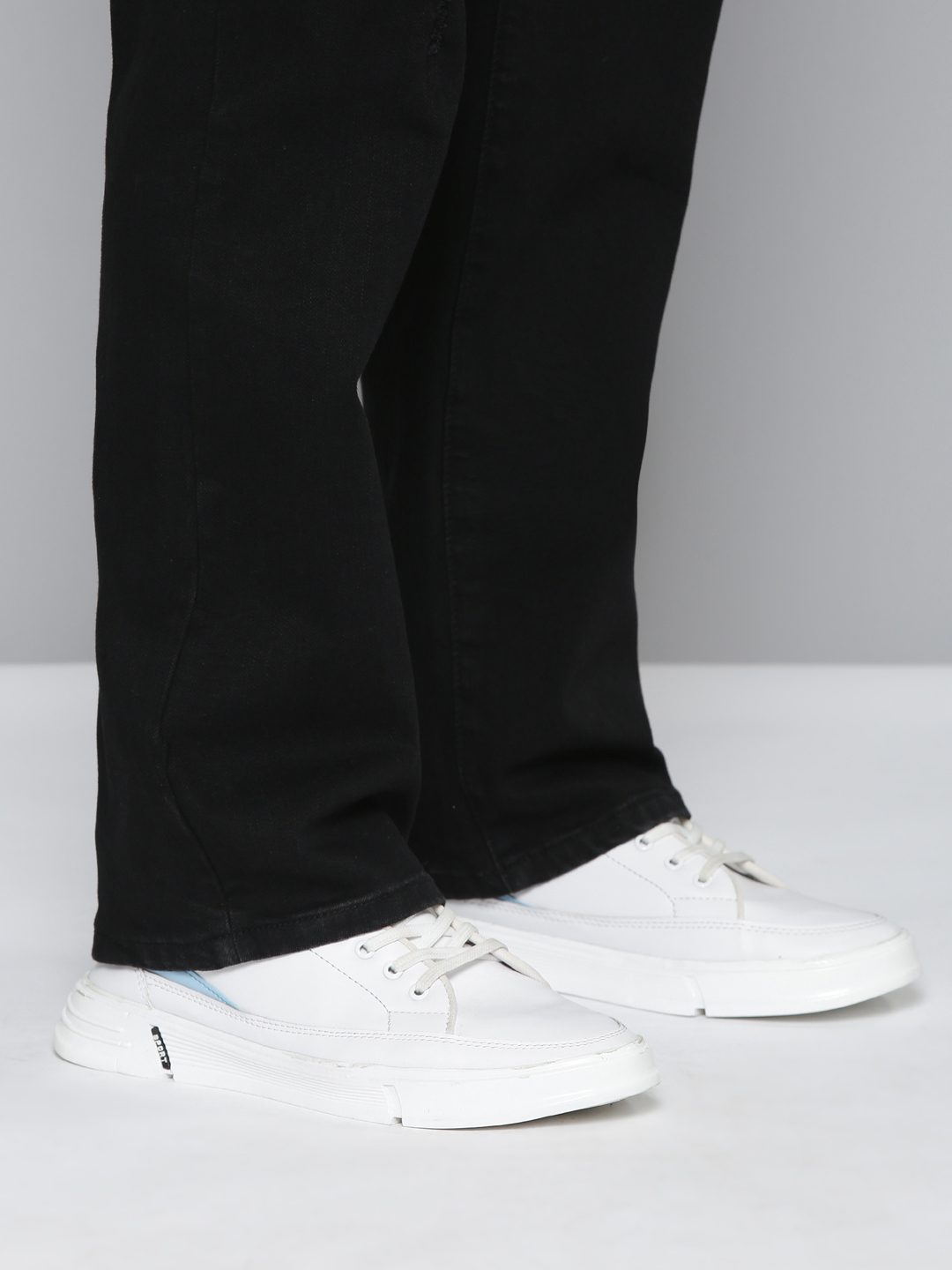 Waimea Jet Black Jeans (IM8113)