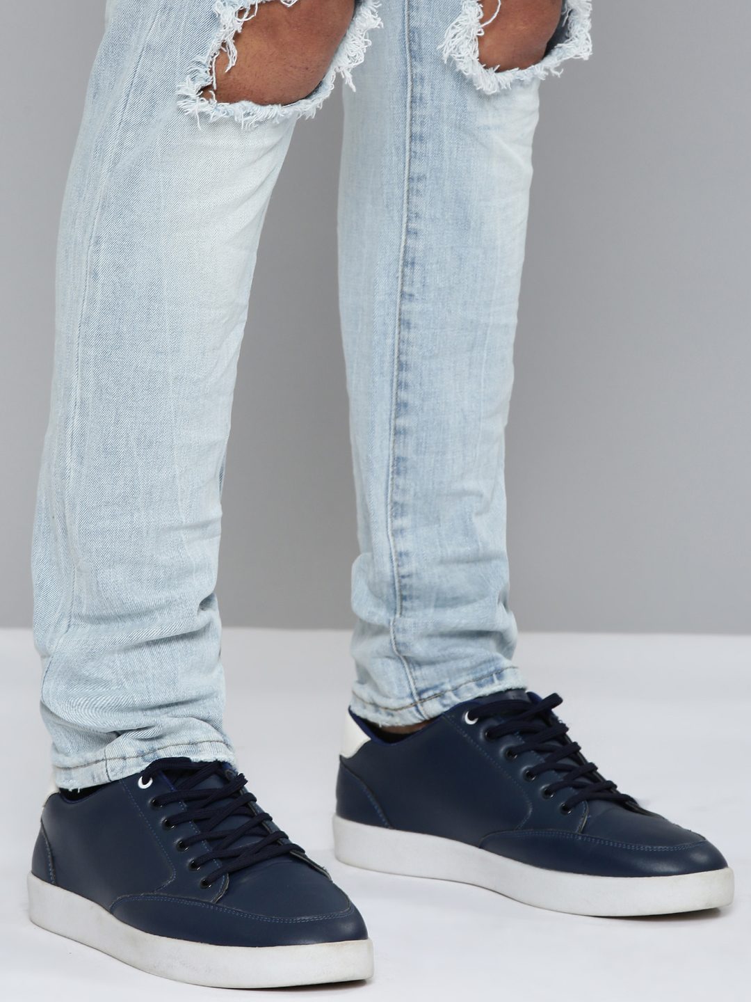 Waimea Light Blue Wash Jeans (M8176)