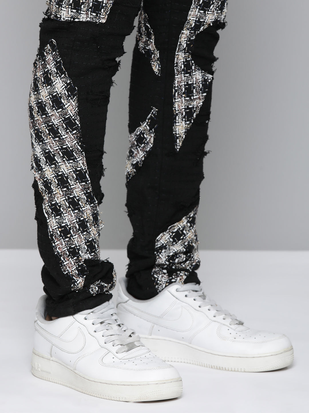 JET BLACK SKINNY JEAN WITH TWEED PATCHES