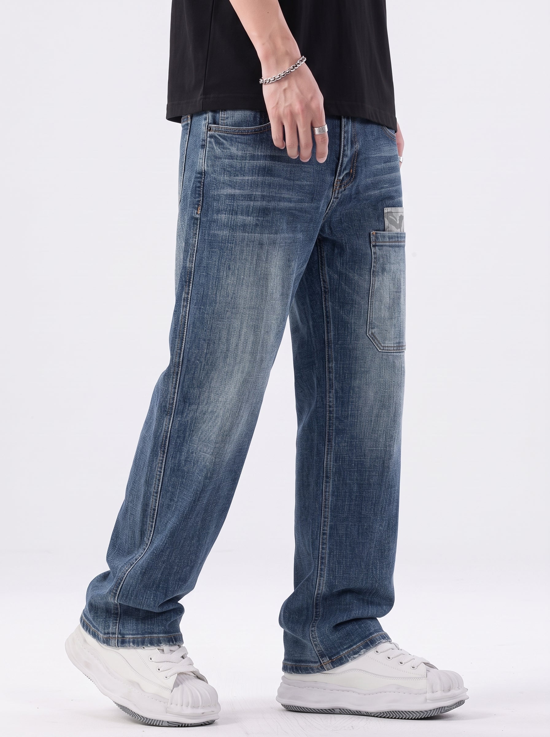 Relaxed Denims