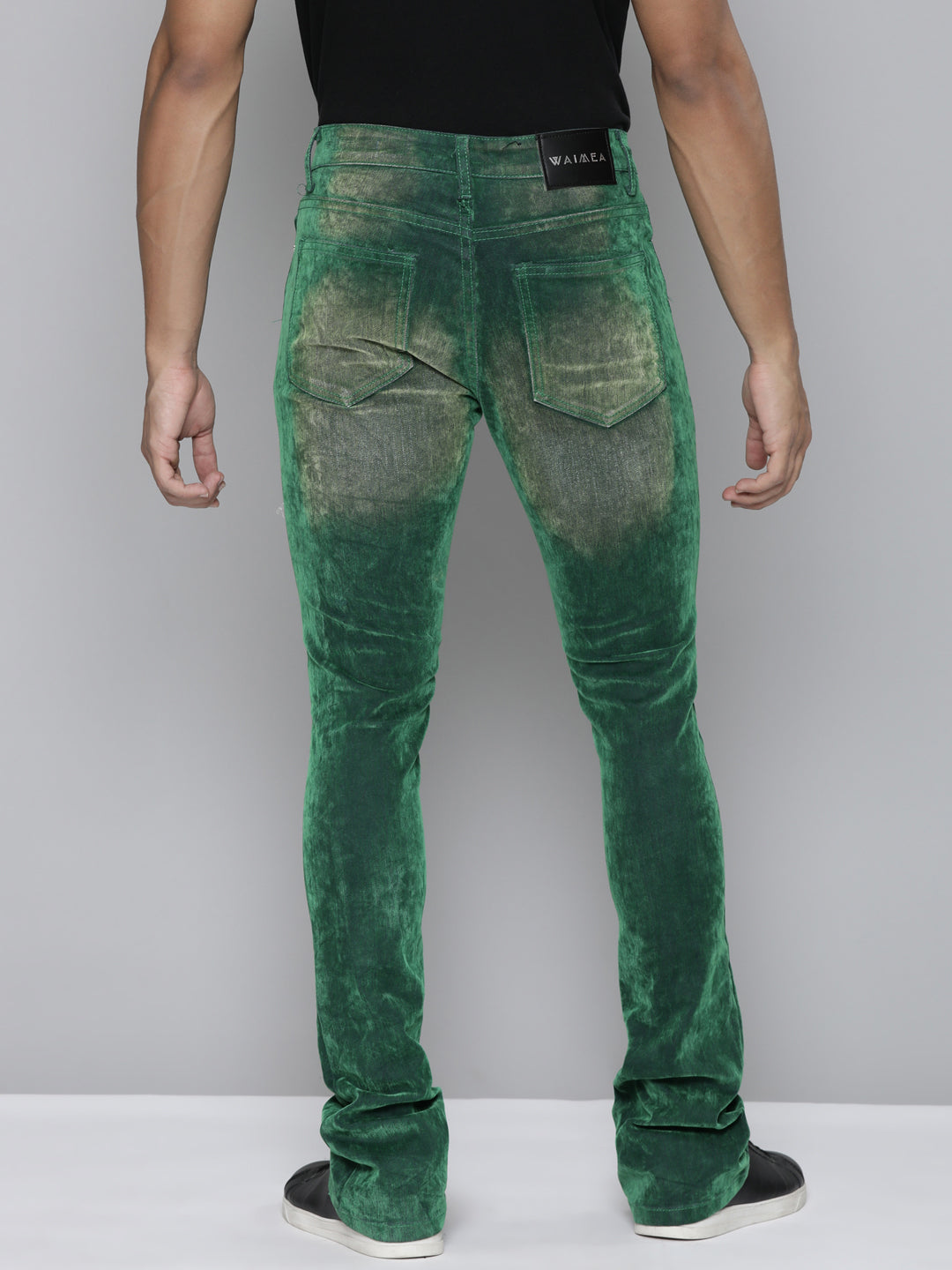 GREEN VELVET COATED STACKED JEAN