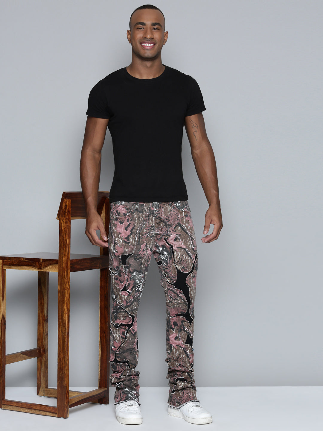 RED CAMO OVERLAY PATCH STACKED JEAN
