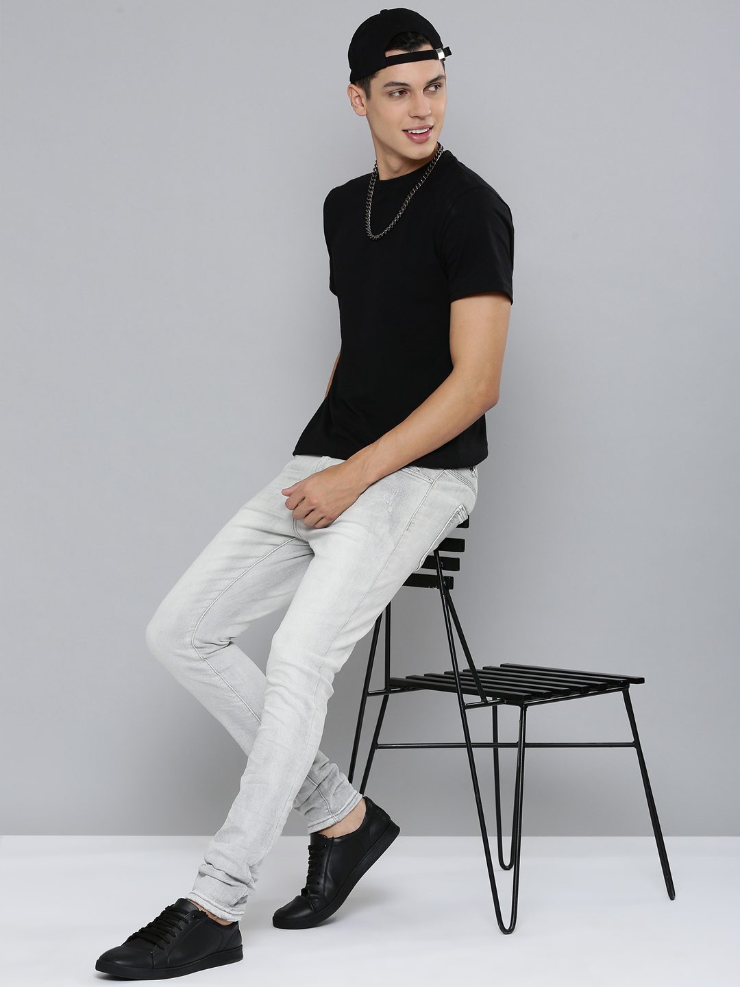 Waimea Grey Bleach Wash Jeans (M8172)
