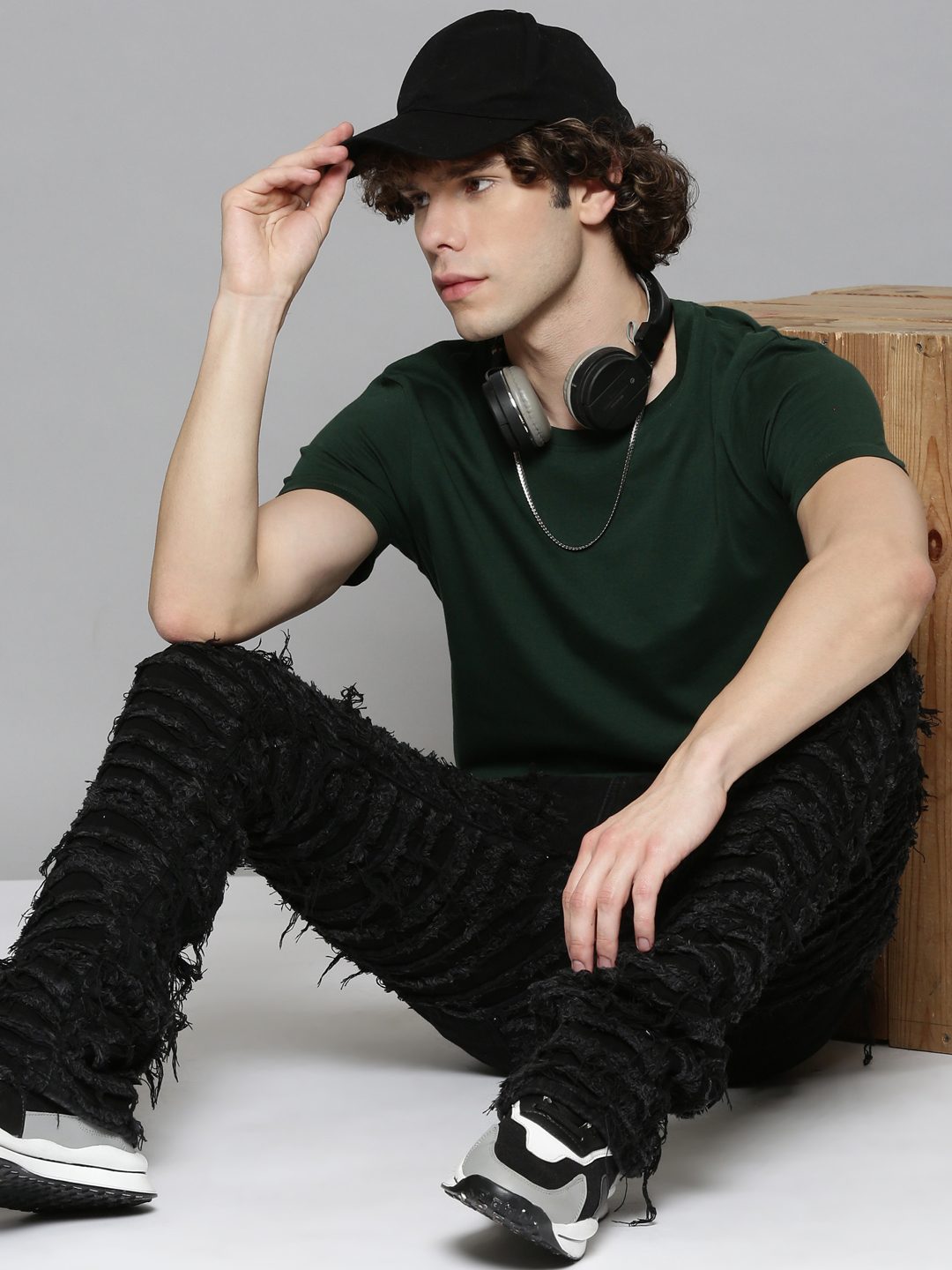 Waimea Black Jeans (M5785)