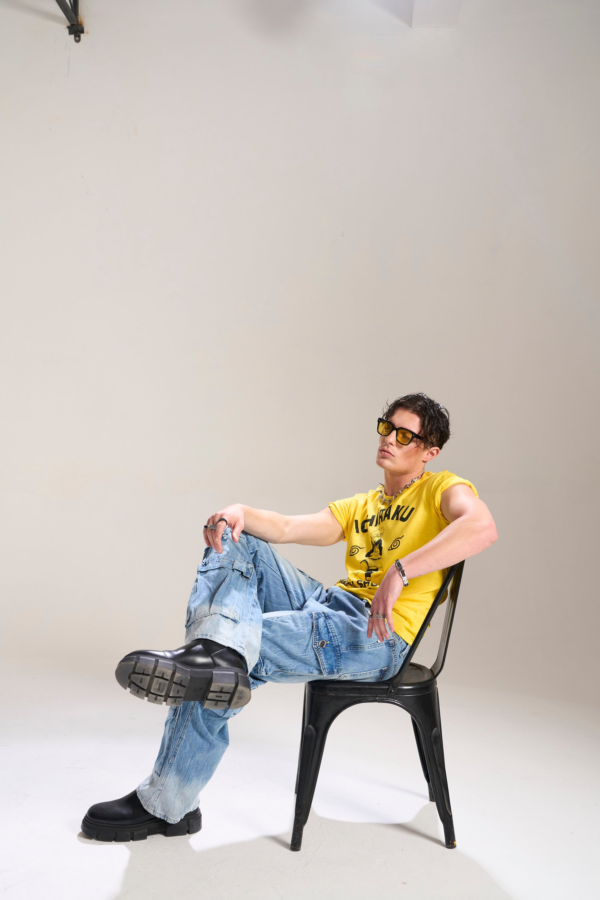 BLUE WASH BAGGY FIT JEAN WITH WHISKERS AND CARGO POCKETS