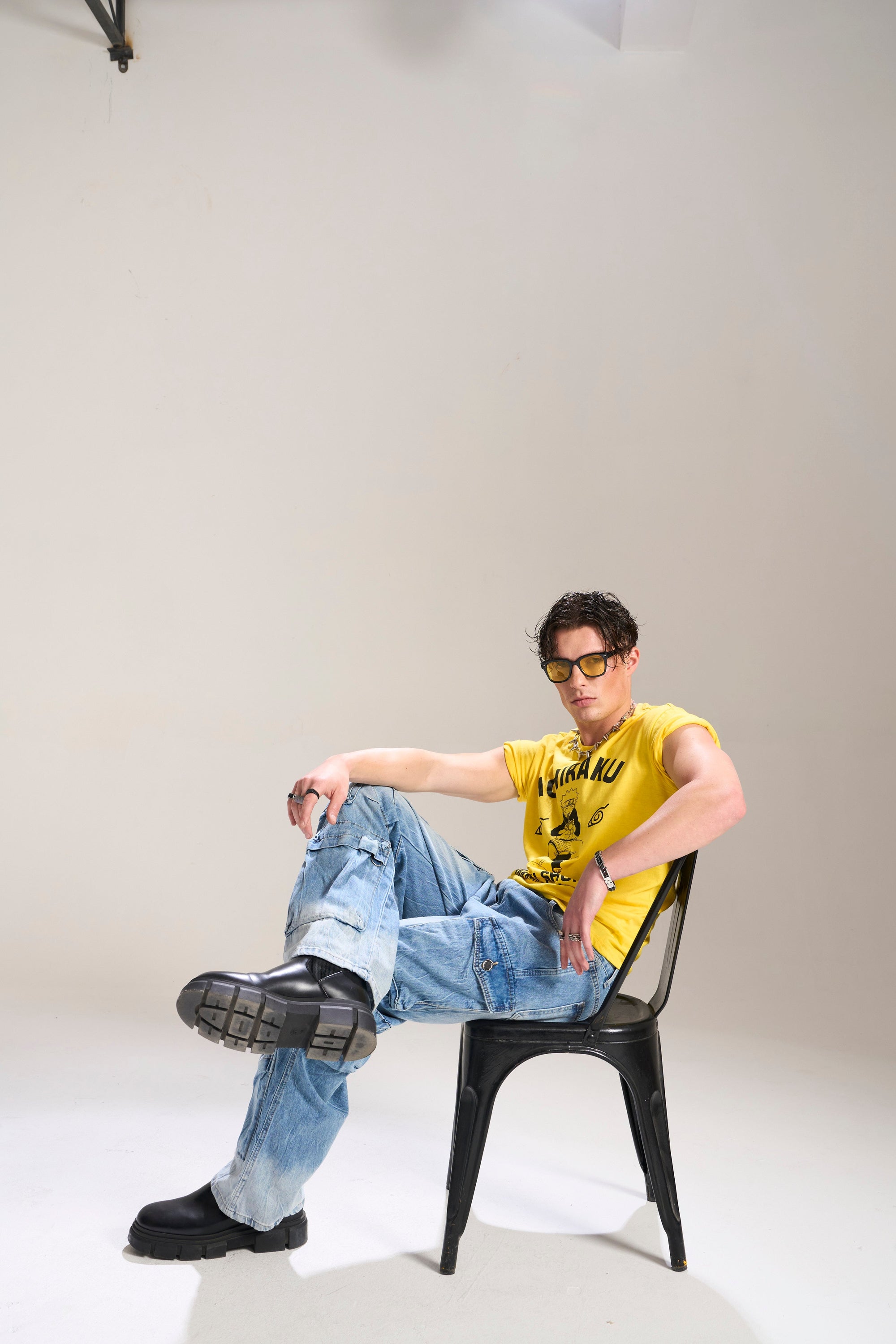 BLUE WASH BAGGY FIT JEAN WITH WHISKERS AND CARGO POCKETS