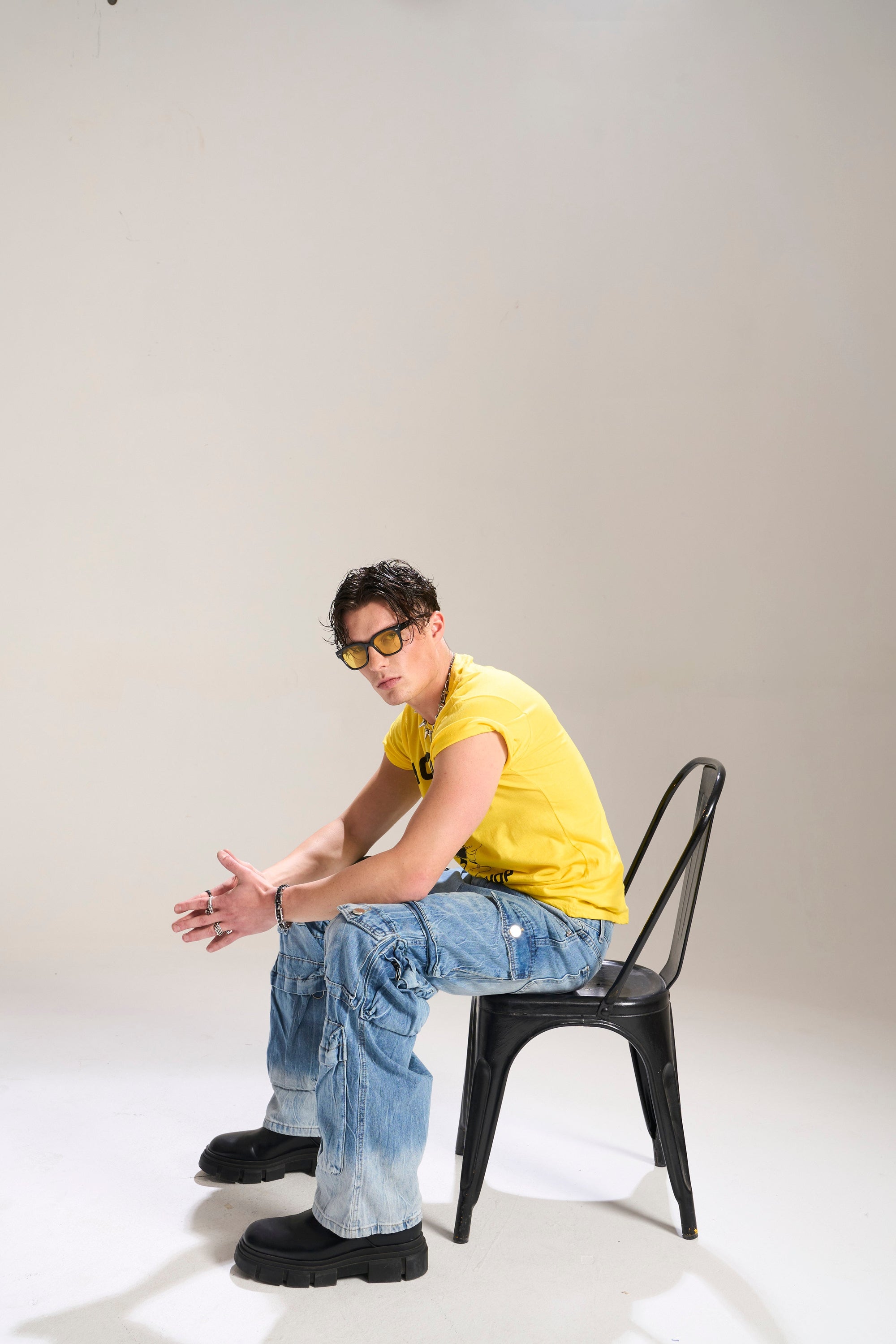 BLUE WASH BAGGY FIT JEAN WITH WHISKERS AND CARGO POCKETS