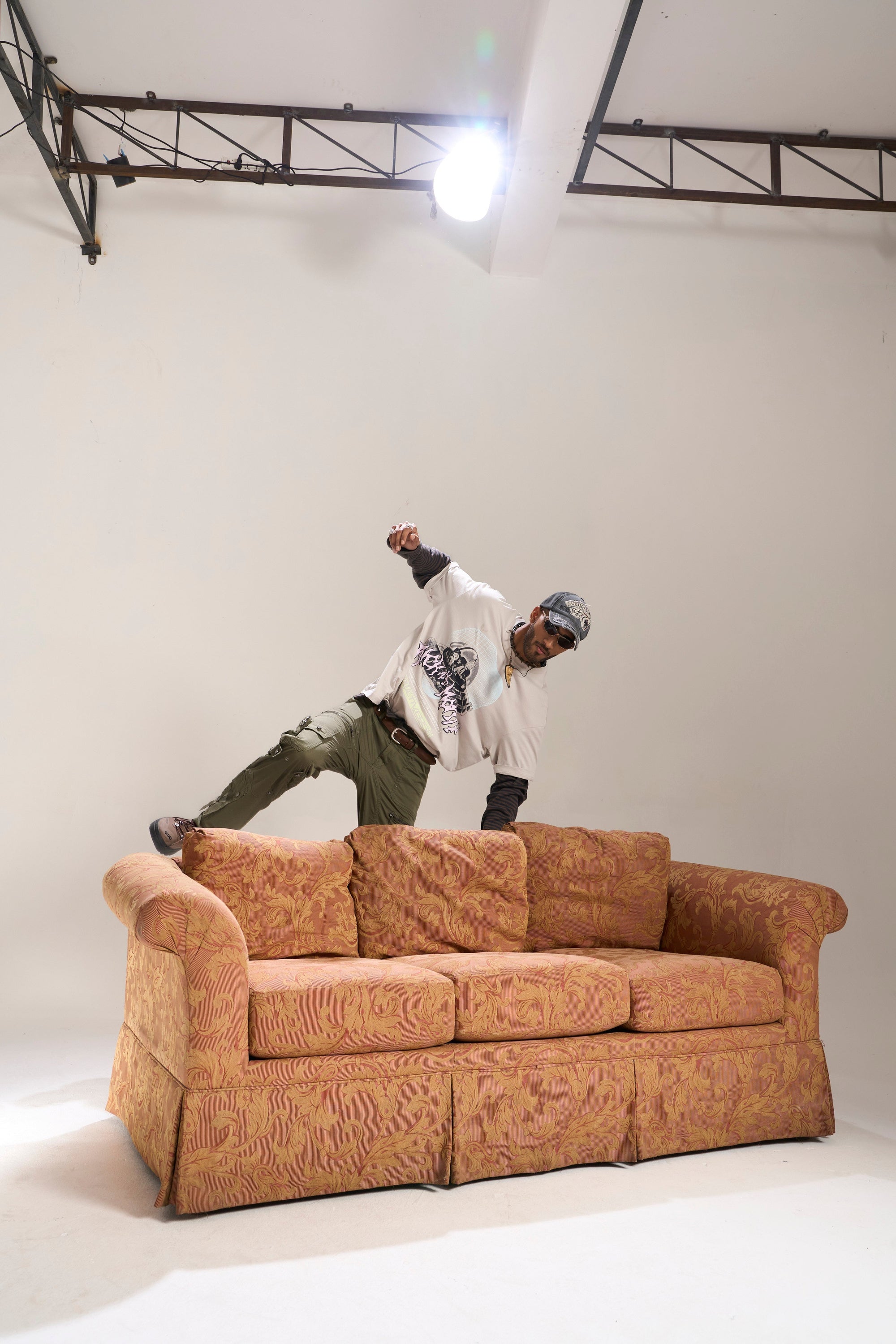 OLIVE RELAXED FIT CARGO JEAN