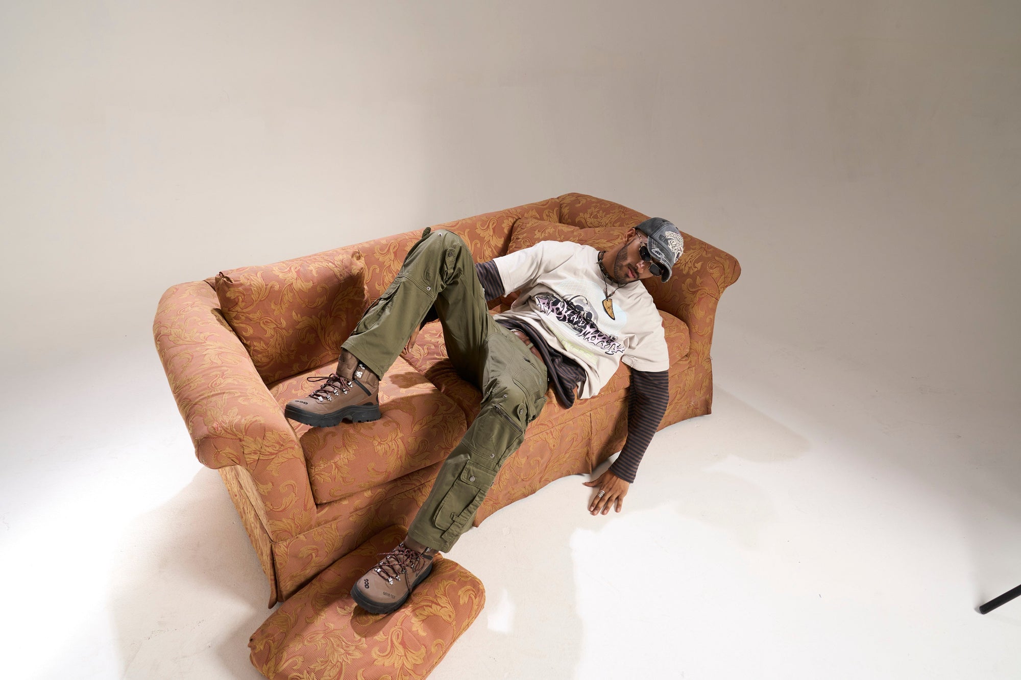 OLIVE RELAXED FIT CARGO JEAN