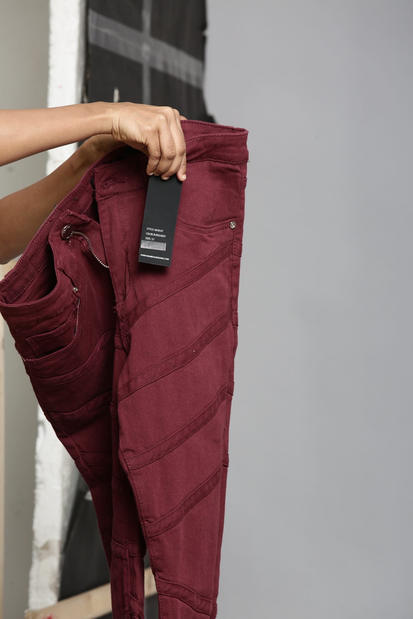 Waimea Burgundy Jeans (M5854)
